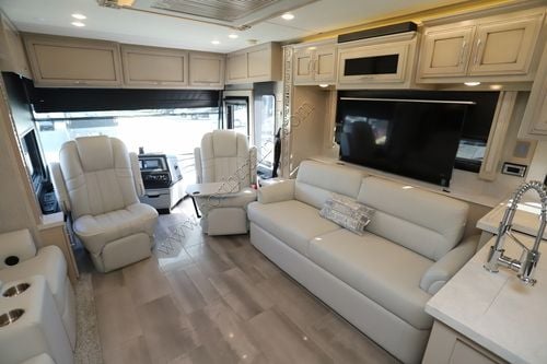 2023 Newmar Ventana 3717