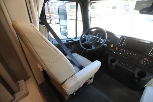 2025 Renegade Rv Verona Le 40LRB