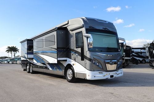 2023 American Coach American Eagle 45E