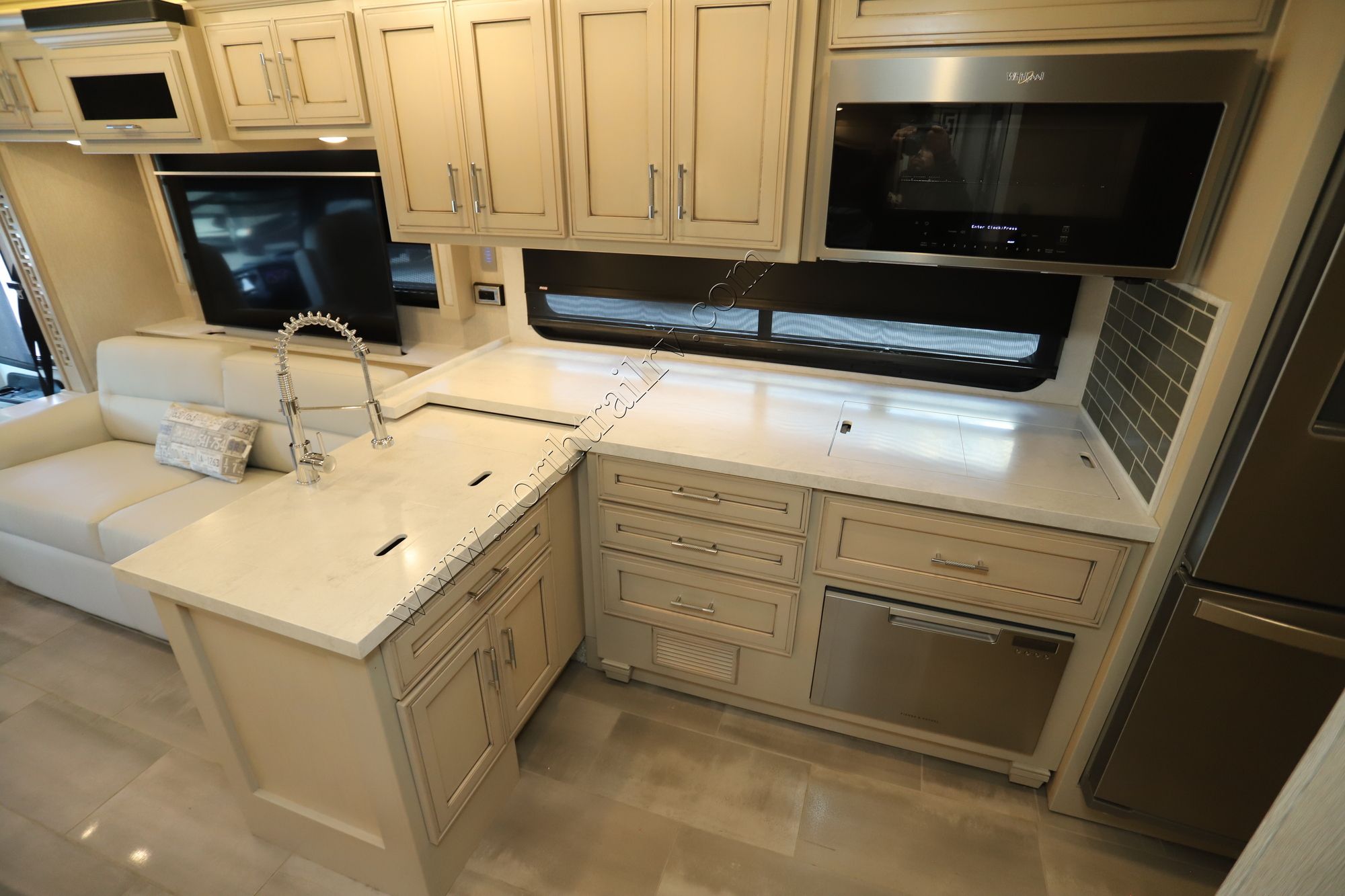 Used 2023 Newmar Ventana 3717 Class A  For Sale