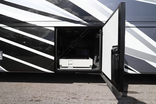 2023 Newmar Ventana 3717