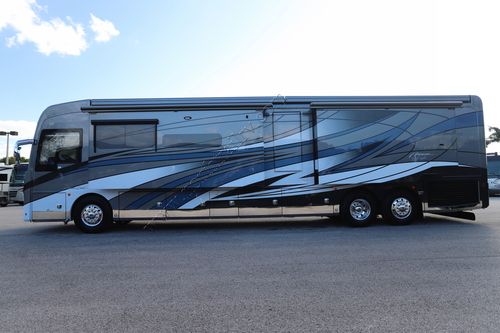 2023 American Coach American Eagle 45E