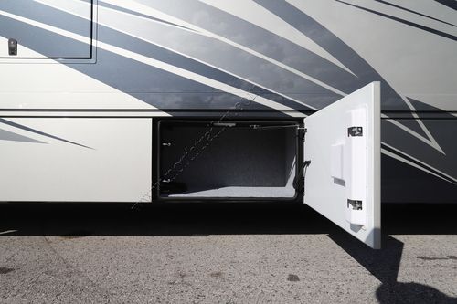 2025 Renegade Rv Verona Le 40LRB