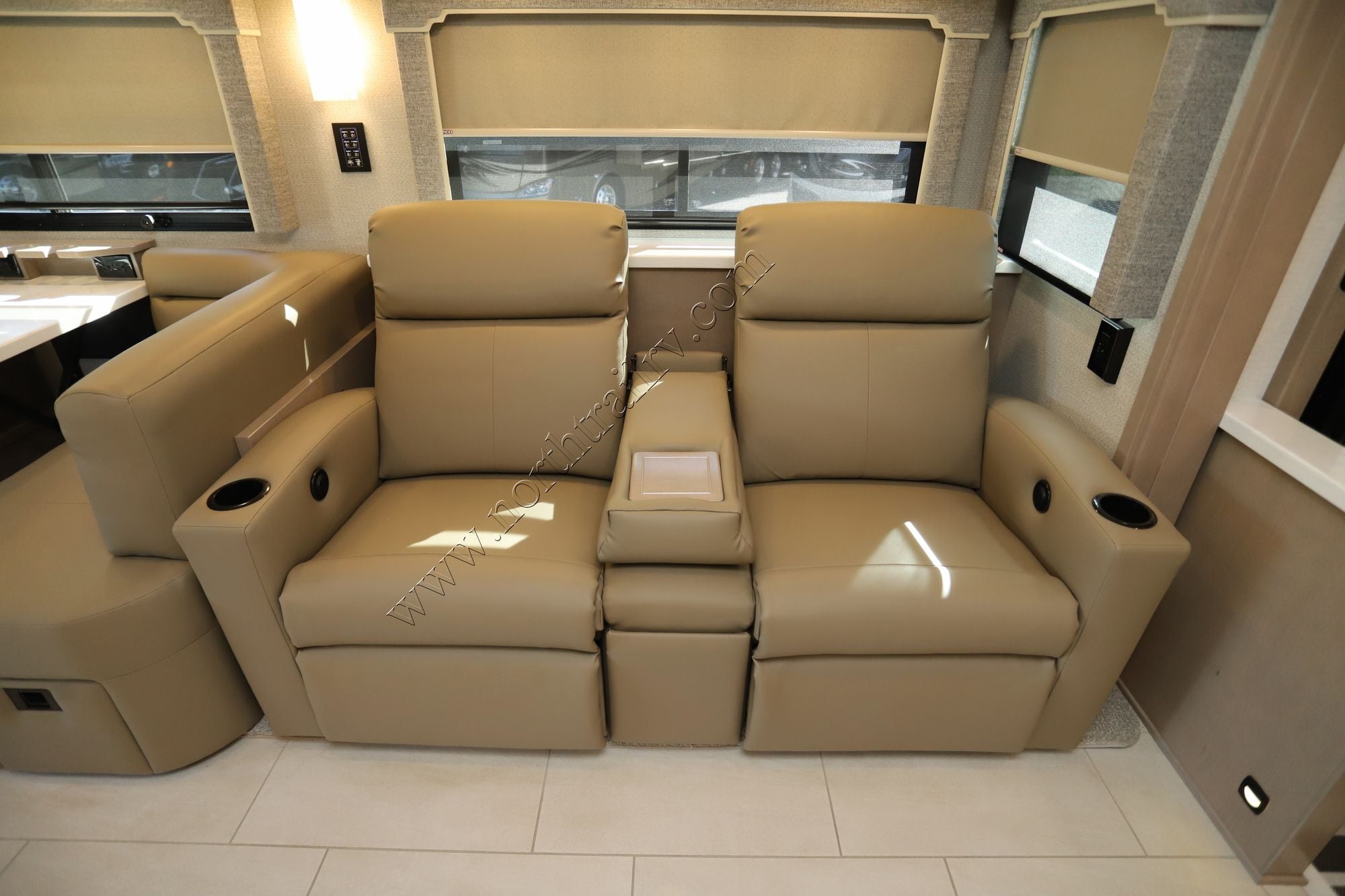Used 2025 Renegade Rv Verona Le 40LRB Super C  For Sale