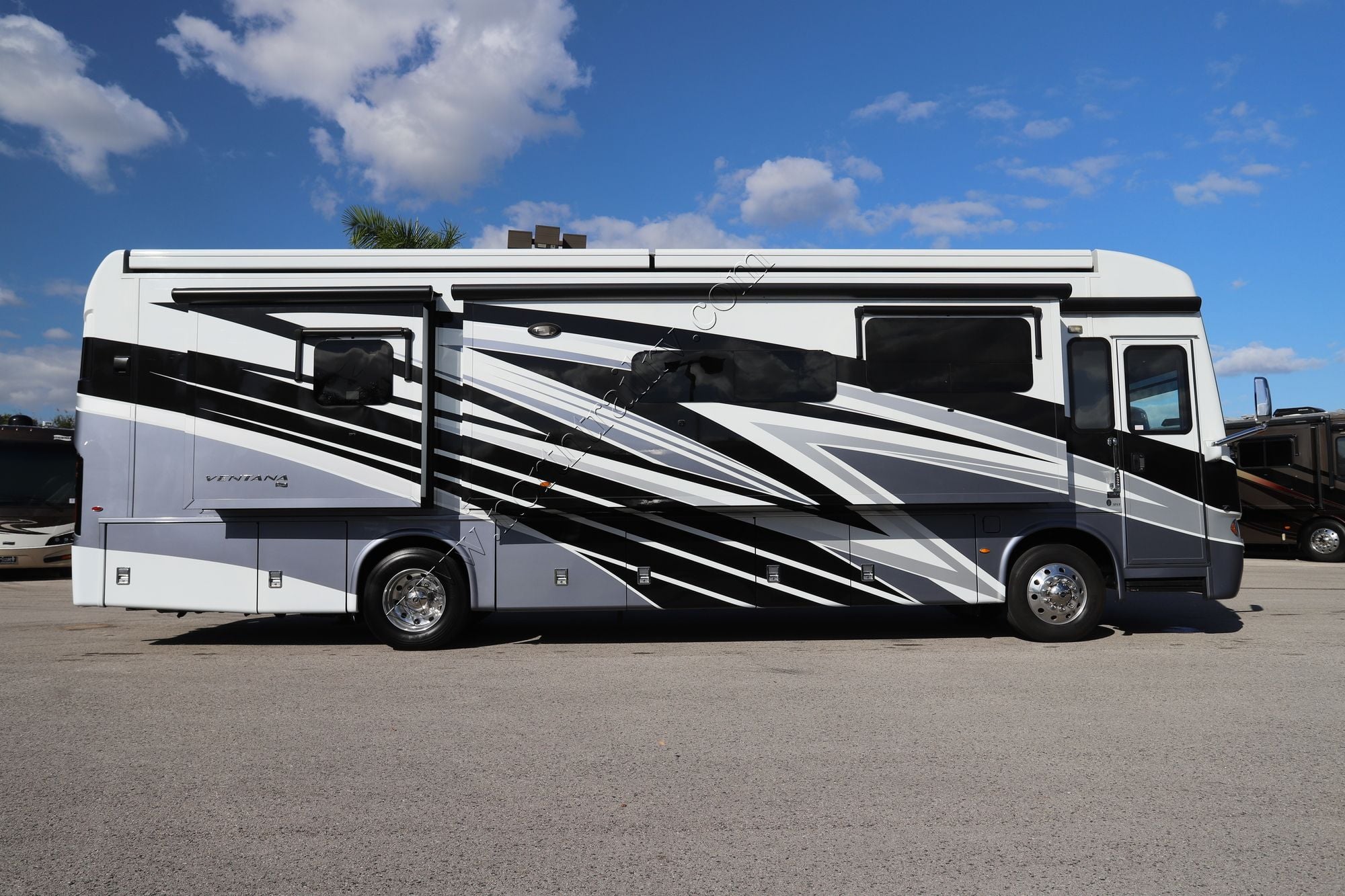 Used 2023 Newmar Ventana 3717 Class A  For Sale