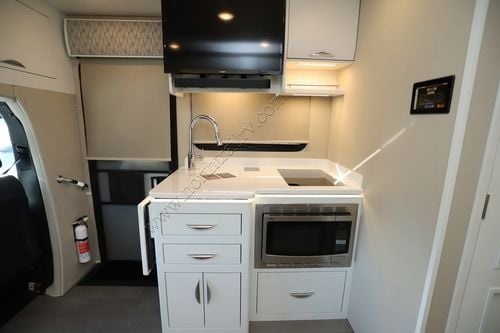 2026 Renegade Rv Vienna 25TBN