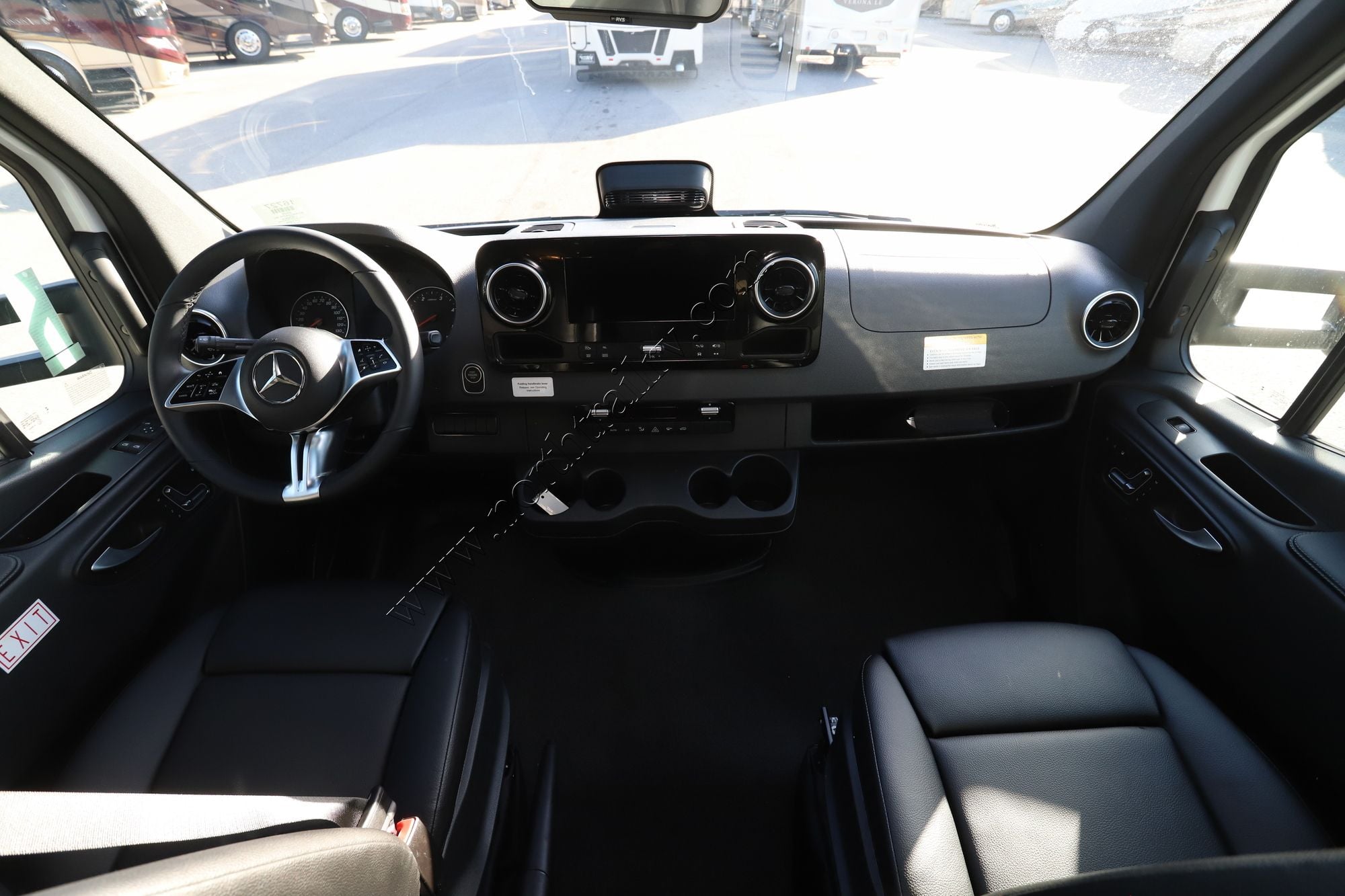 New 2026 Renegade Rv Vienna 25TBN Class C  For Sale