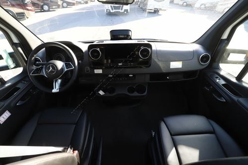 2026 Renegade Rv Vienna 25TBN