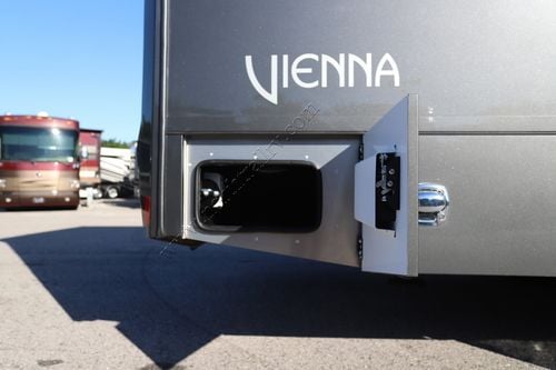 2026 Renegade Rv Vienna 25RML