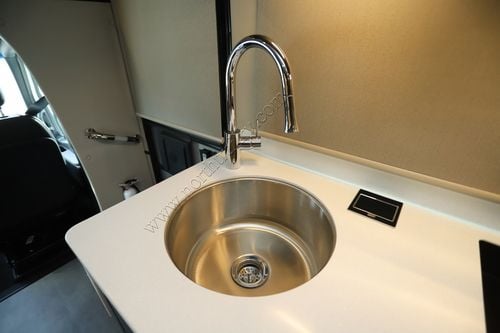 2026 Renegade Rv Vienna 25FWC