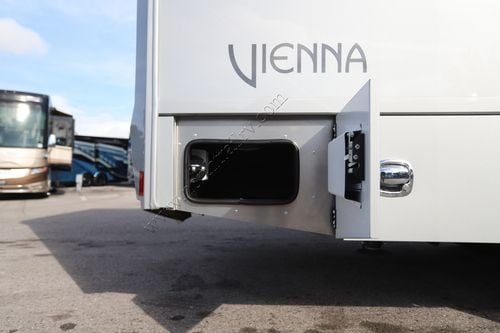 2026 Renegade Rv Vienna 25FWC