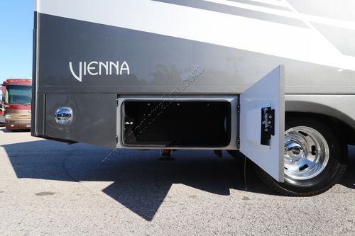 2026 Renegade Rv Vienna 25RML