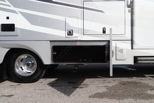 2026 Renegade Rv Vienna 25FWC