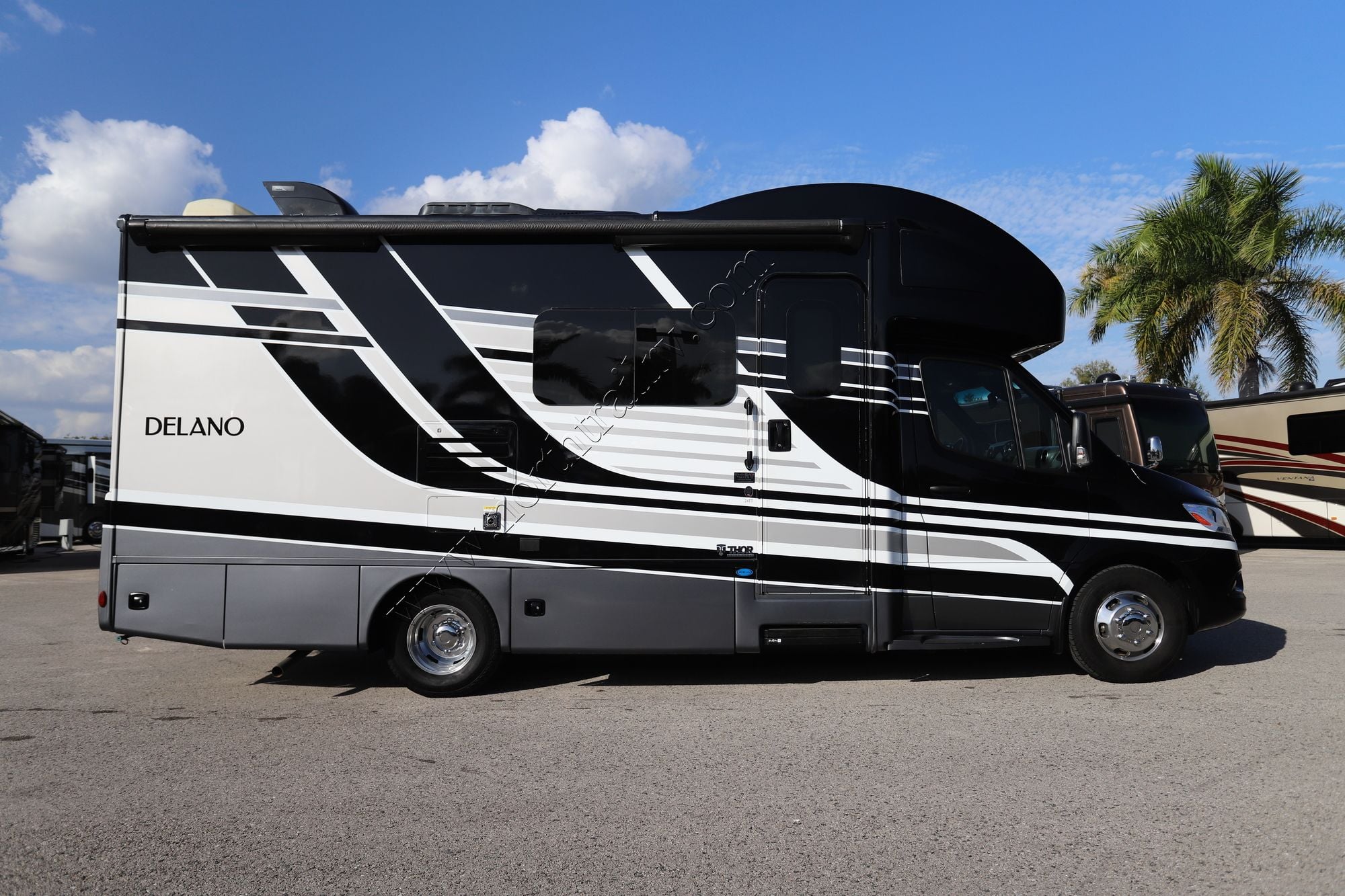 Used 2023 Thor Delano 24TT Class C  For Sale