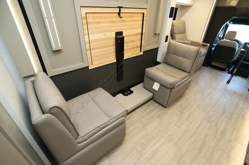 2026 Newmar Freedom Aire 2515