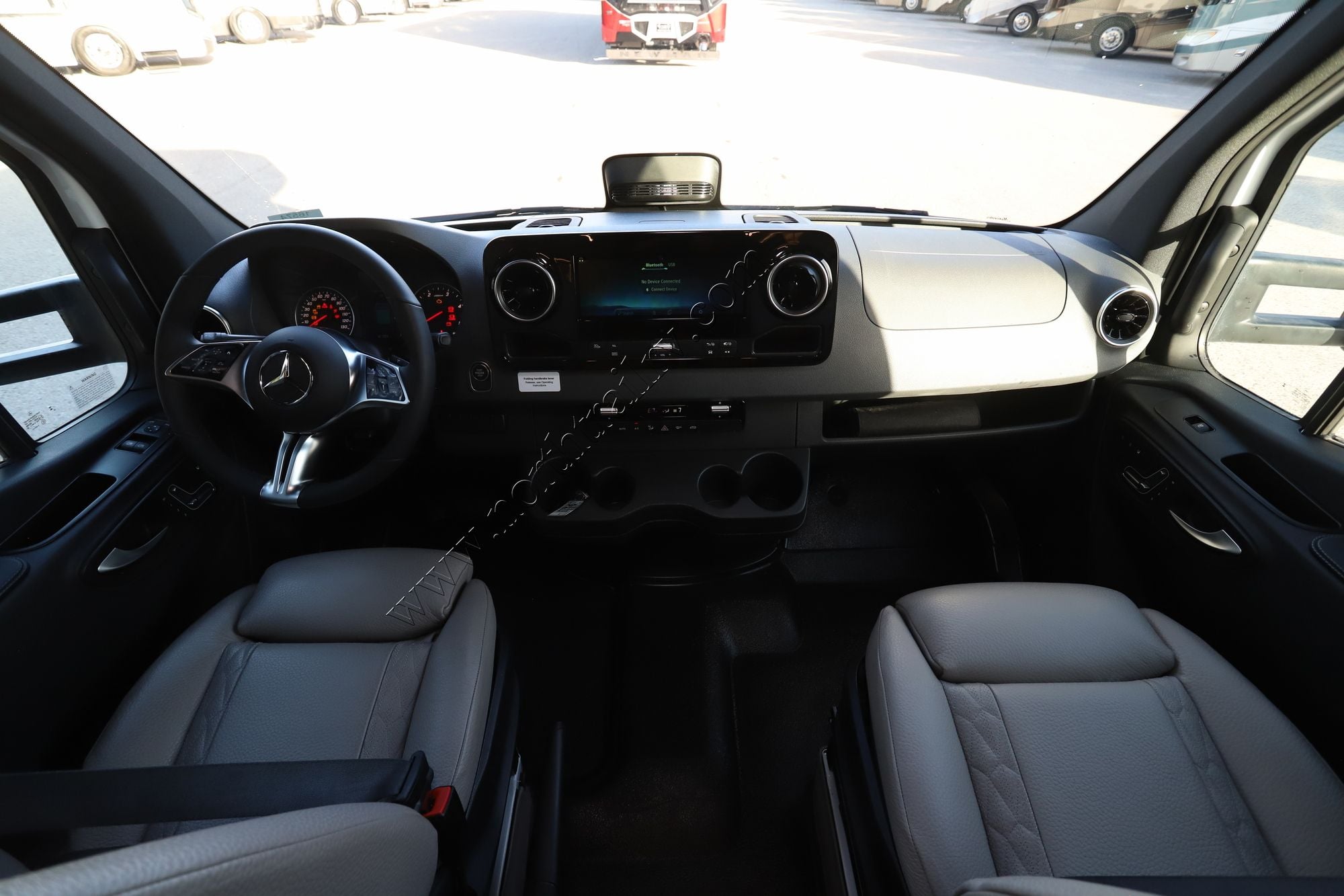 New 2026 Newmar Freedom Aire 2515 Class C  For Sale