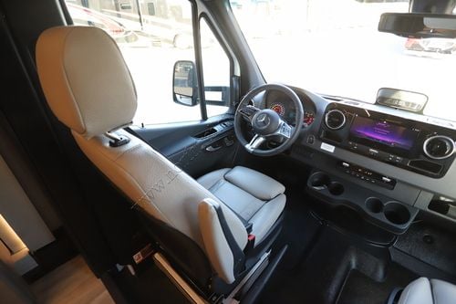 2026 Newmar Freedom Aire 2515