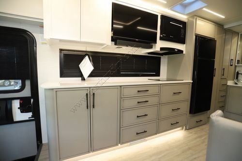 2026 Newmar Freedom Aire 2515