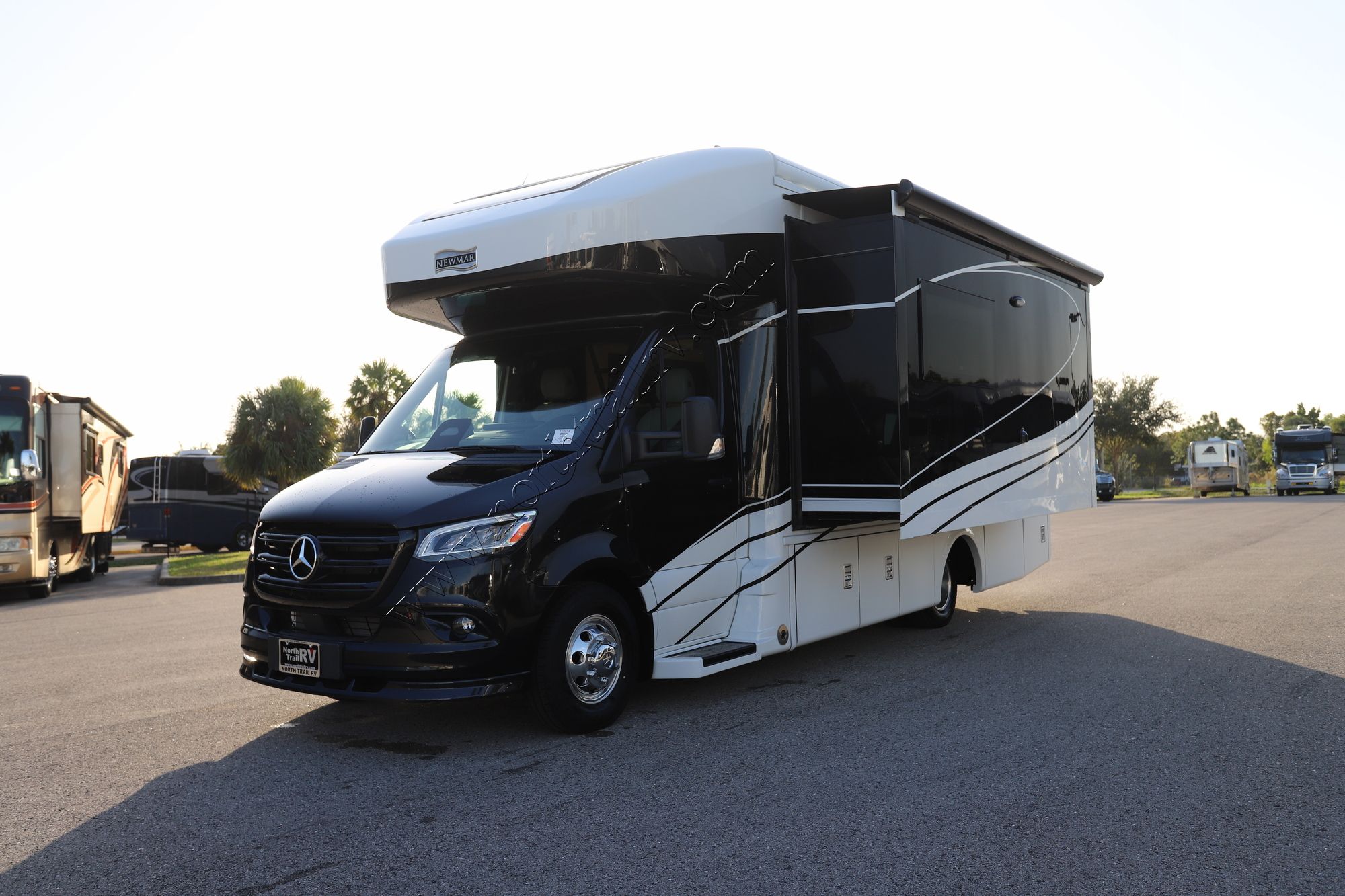 New 2026 Newmar Freedom Aire 2515 Class C  For Sale