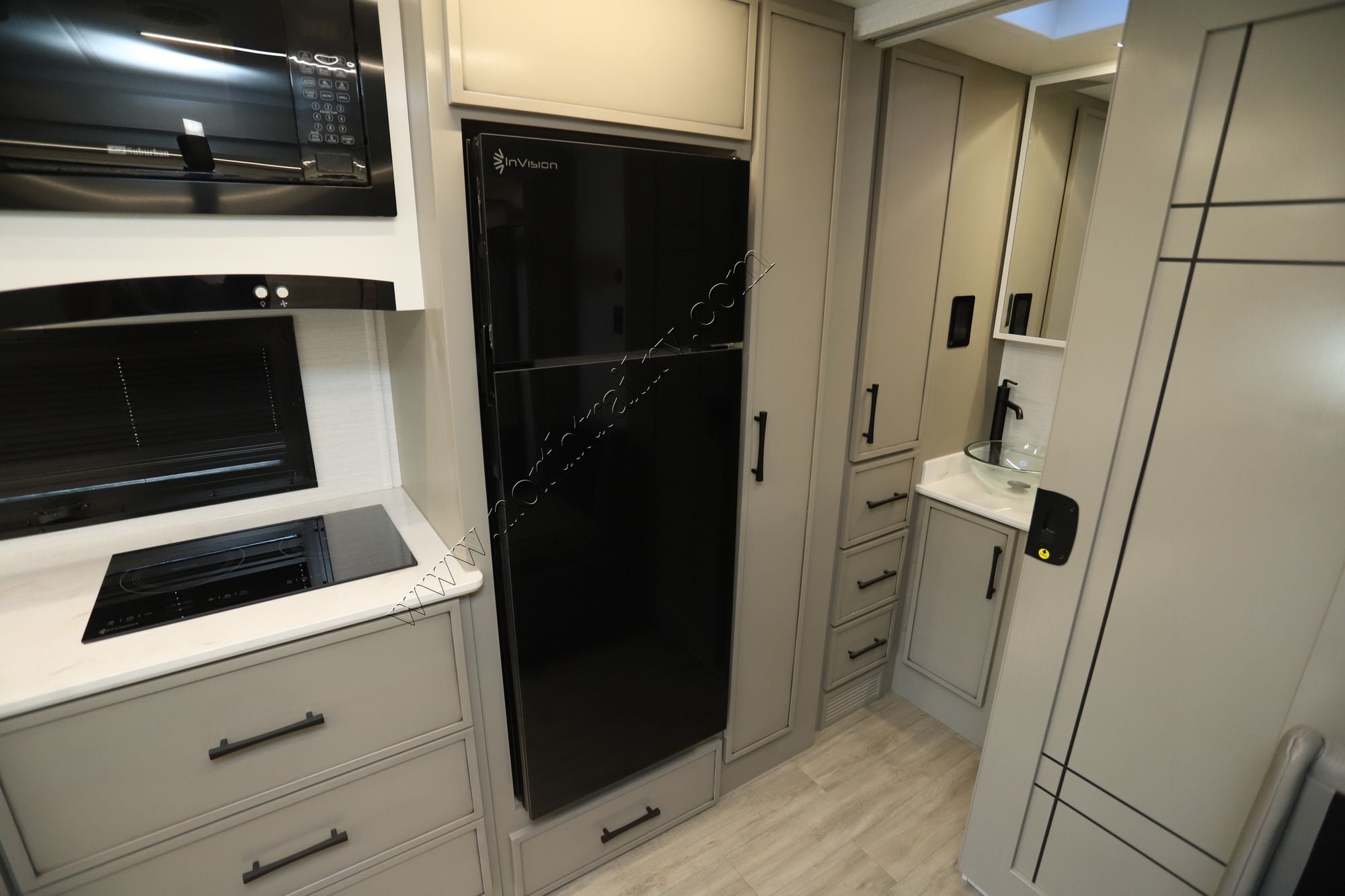 New 2026 Newmar Freedom Aire 2515 Class C  For Sale