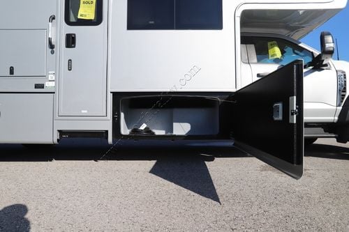 2026 Dynamax Isata 6 31KS 4X4