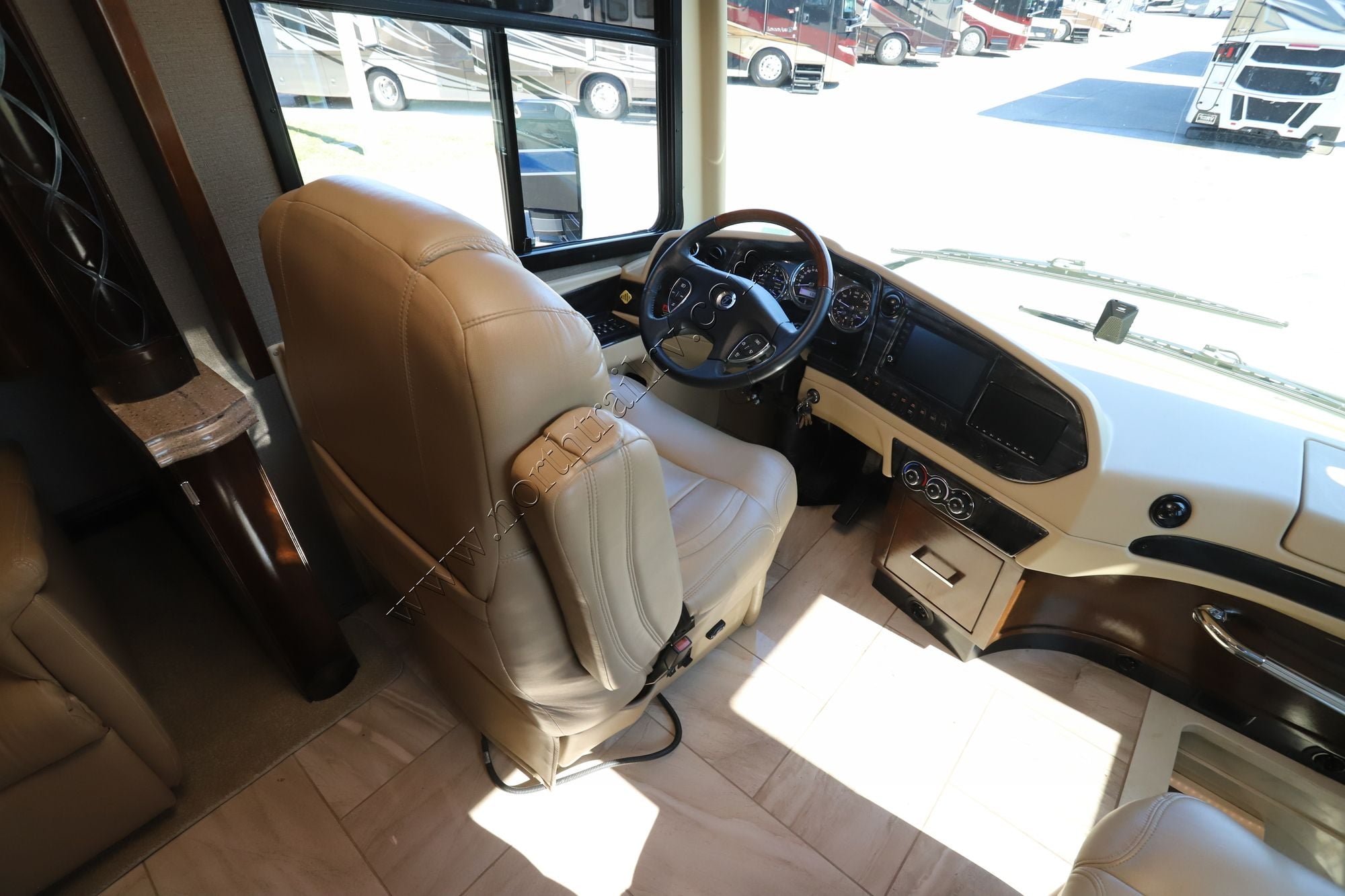 Used 2018 Tiffin Motor Homes Allegro Bus 37AP Class A  For Sale
