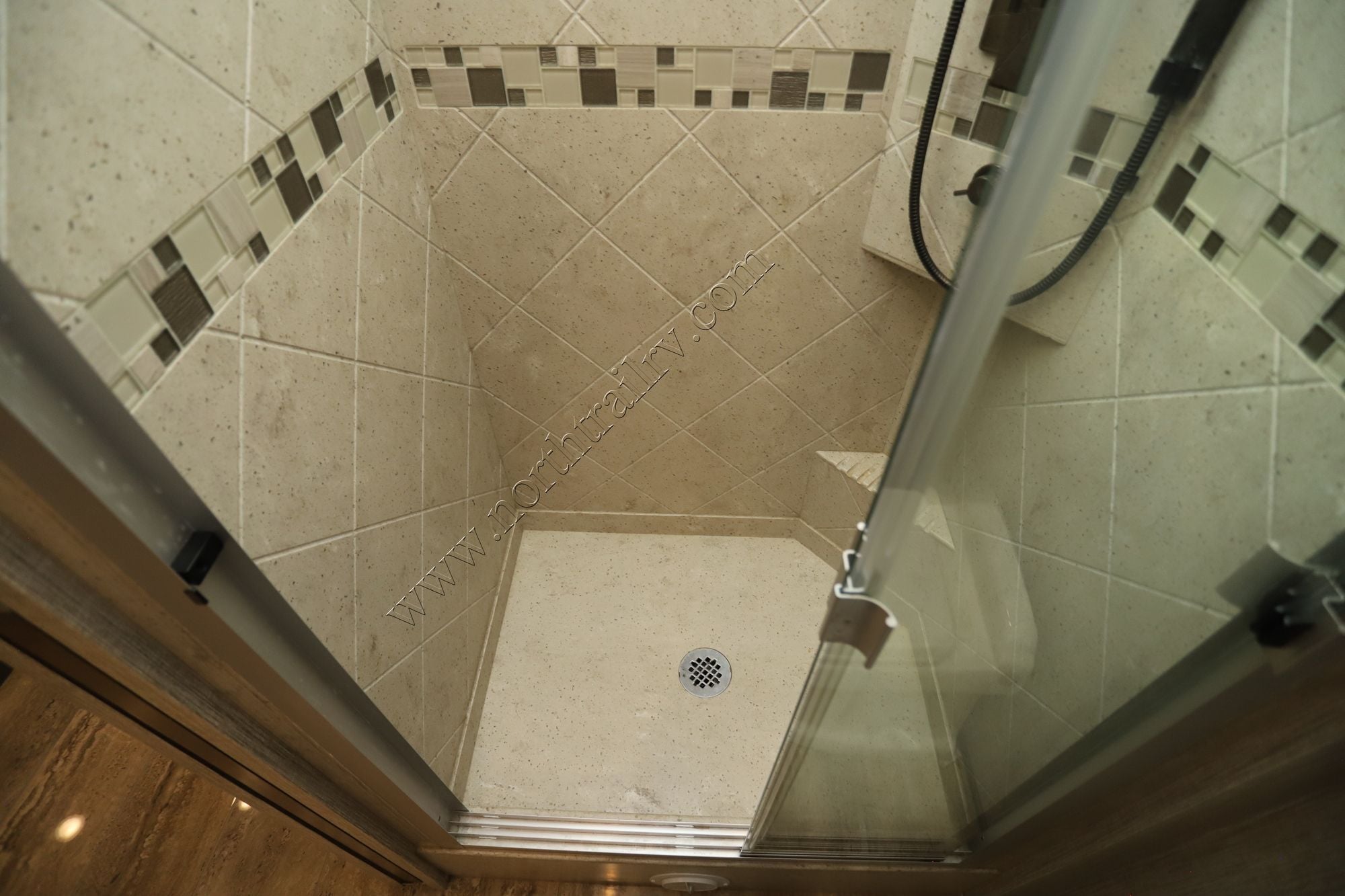 Used 2020 Newmar Dutch Star 4310 Class A  For Sale