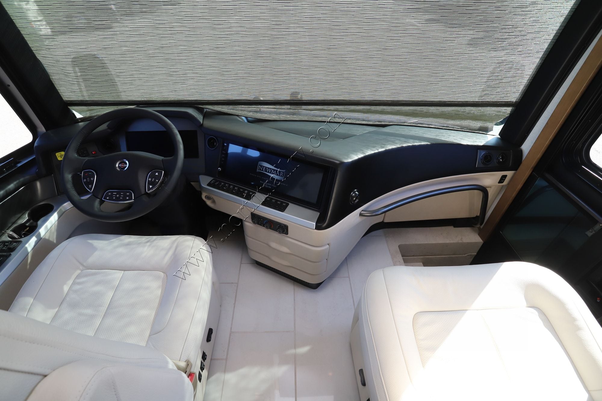 New 2026 Newmar London Aire 4540 Class A  For Sale