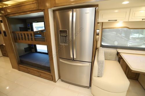 2026 Newmar London Aire 4540 Class A