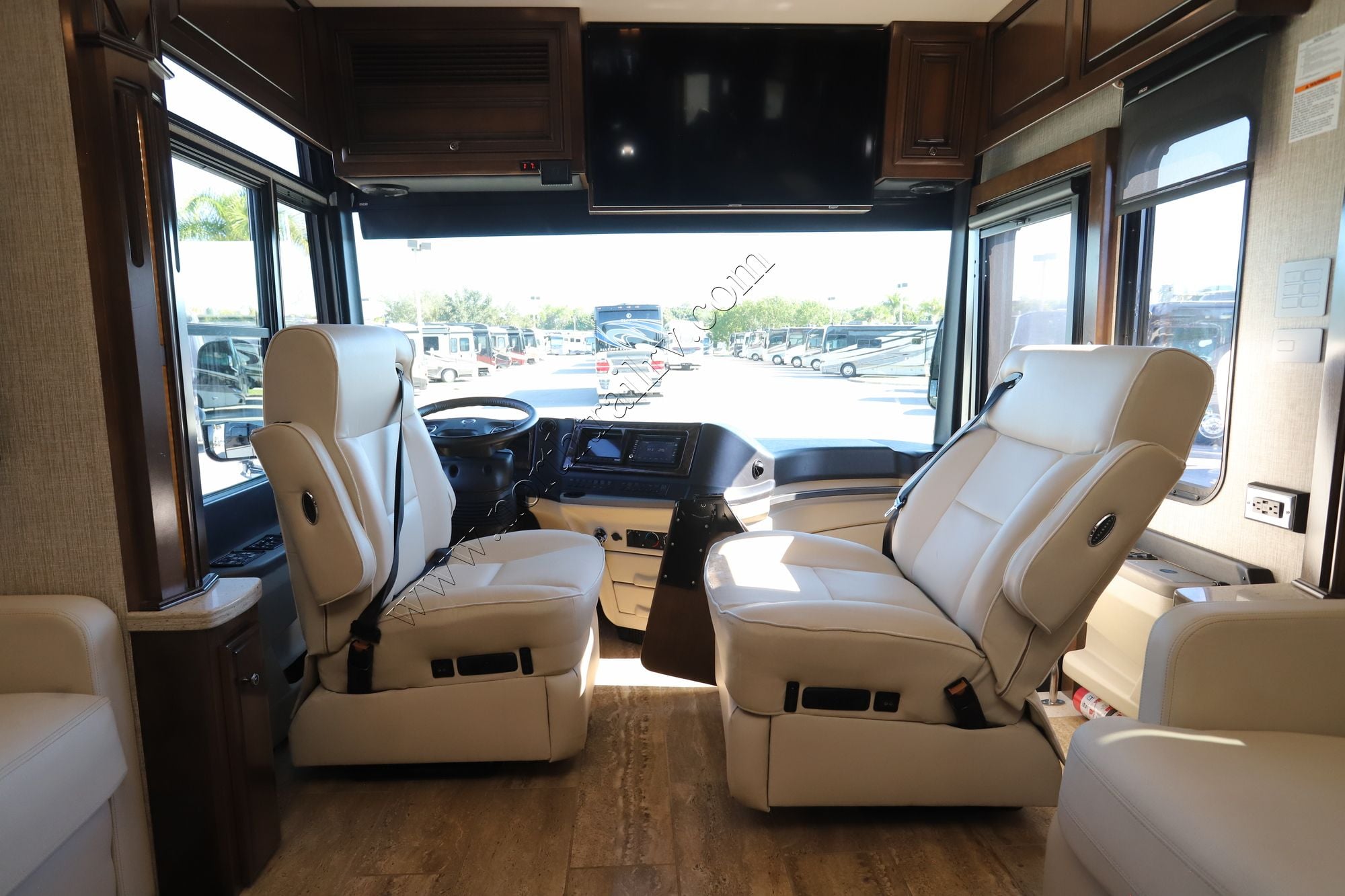 Used 2020 Newmar Dutch Star 4310 Class A  For Sale