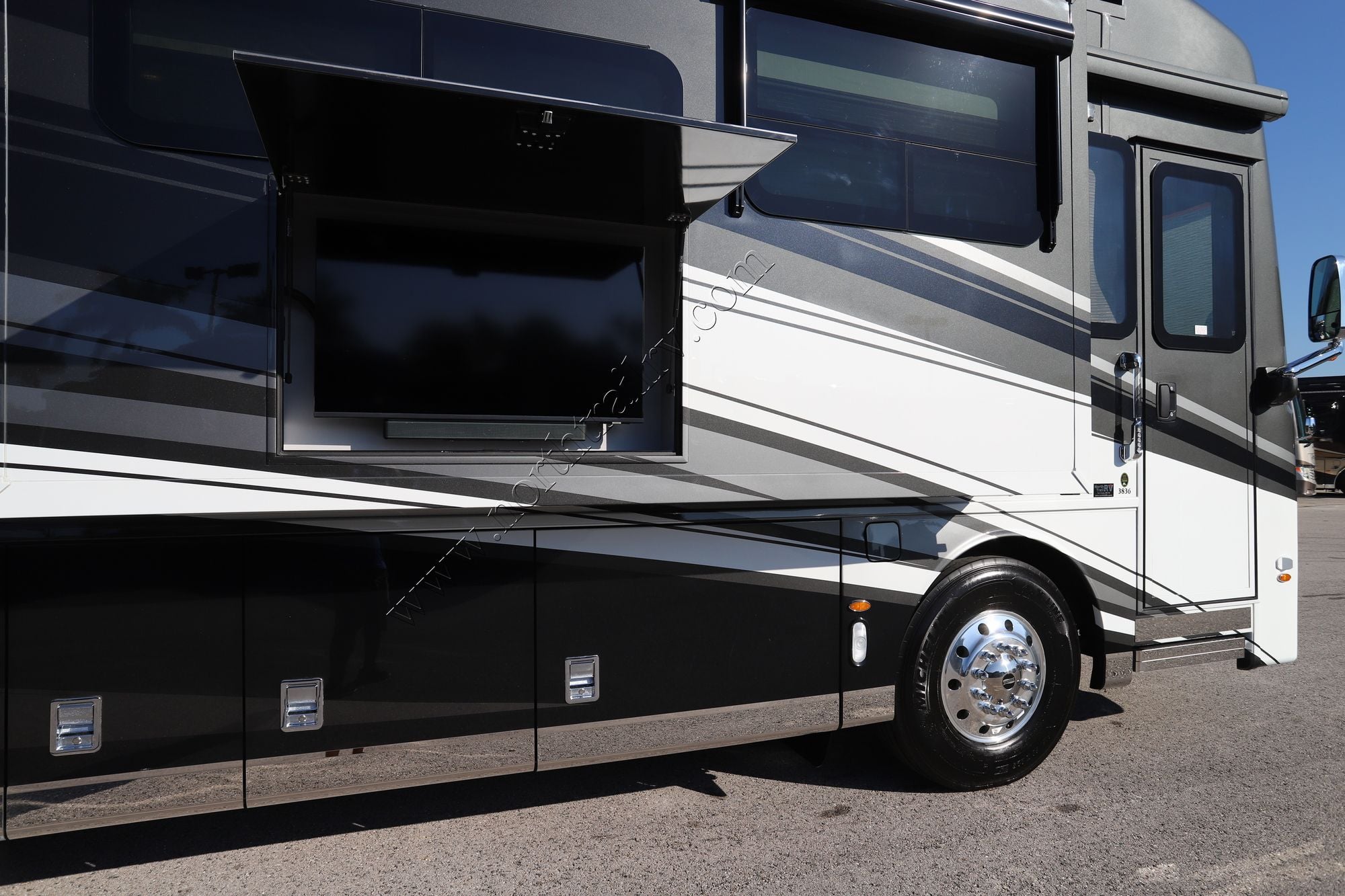 New 2026 Newmar Dutch Star 3836 Class A  For Sale