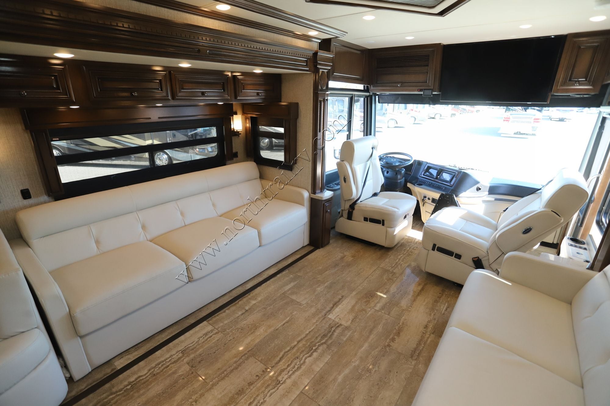 Used 2020 Newmar Dutch Star 4310 Class A  For Sale