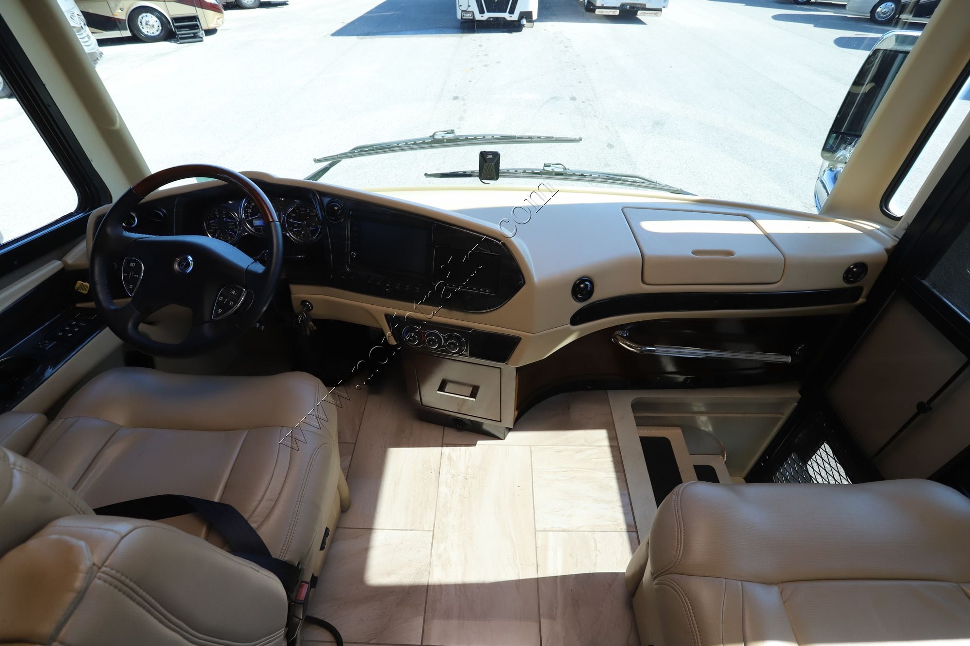 Used 2018 Tiffin Motor Homes Allegro Bus 37AP Class A  For Sale