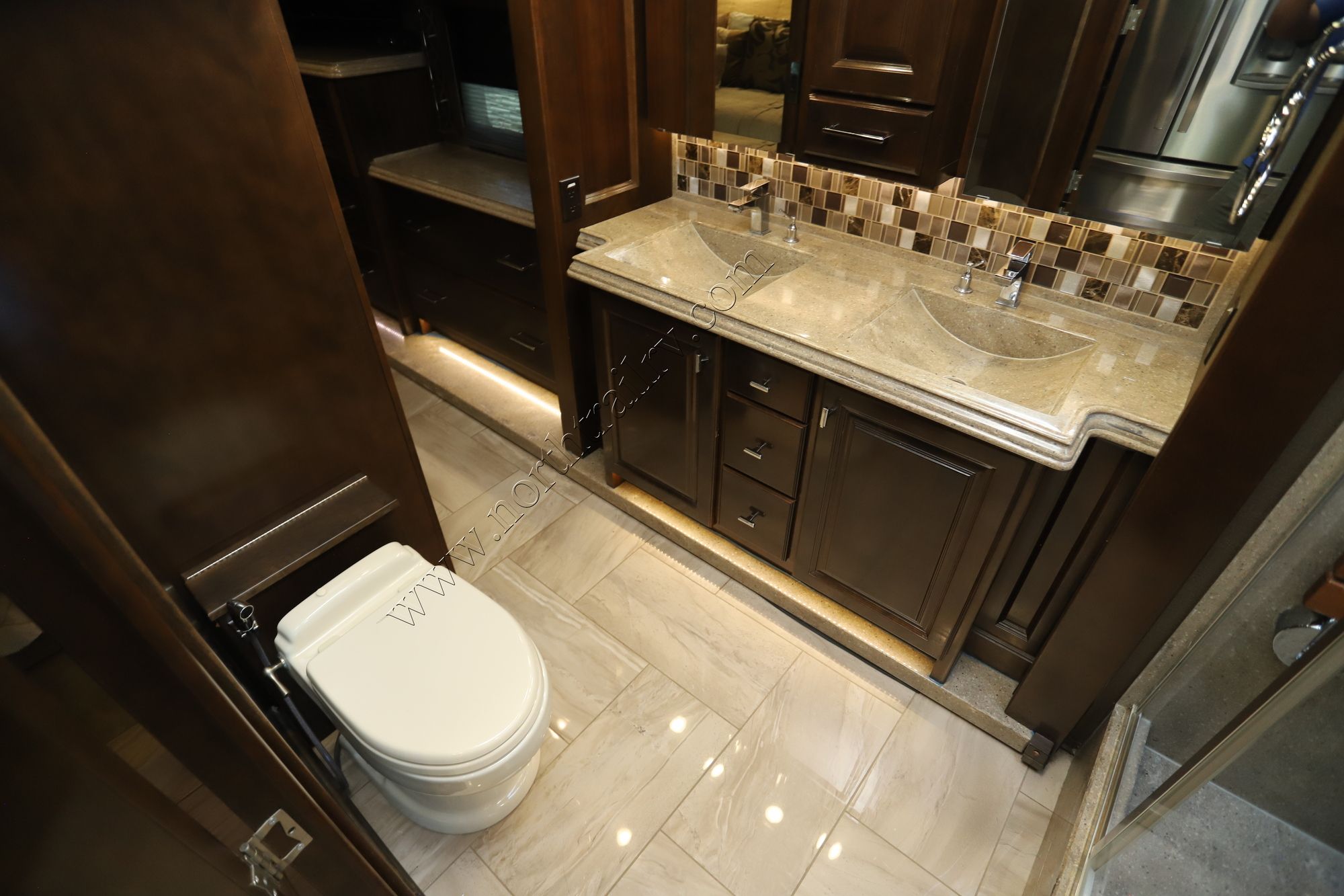 Used 2018 Tiffin Motor Homes Allegro Bus 37AP Class A  For Sale