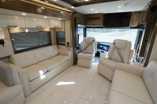 2026 Newmar London Aire 4540 Class A