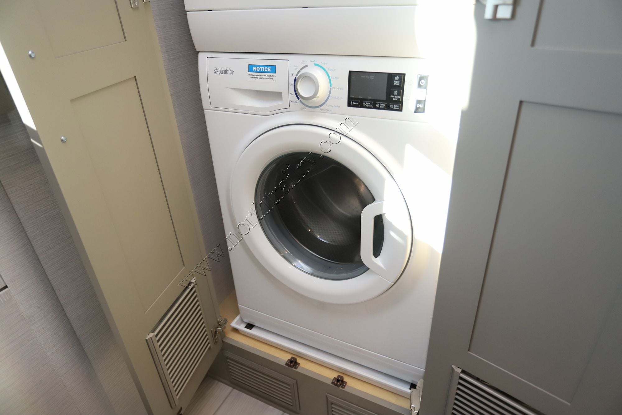 New 2026 Newmar Dutch Star 3836 Class A  For Sale