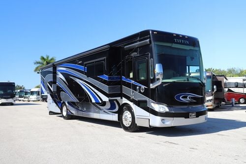 2018 Tiffin Motor Homes Allegro Bus 37AP