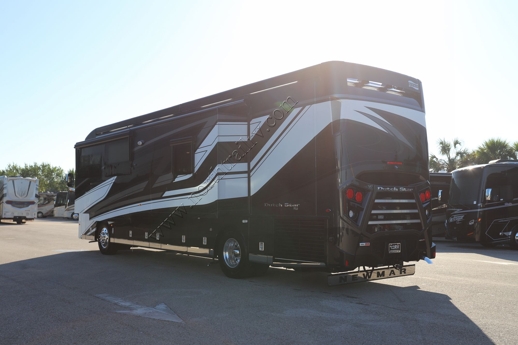 New 2026 Newmar Dutch Star 3836 Class A  For Sale