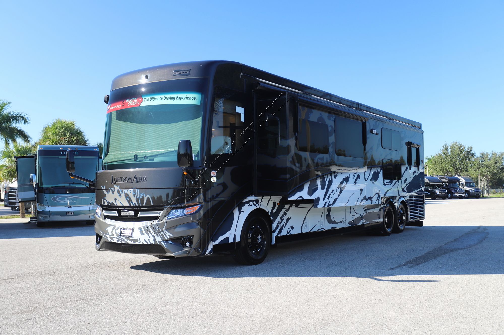 New 2026 Newmar London Aire 4540 Class A  For Sale