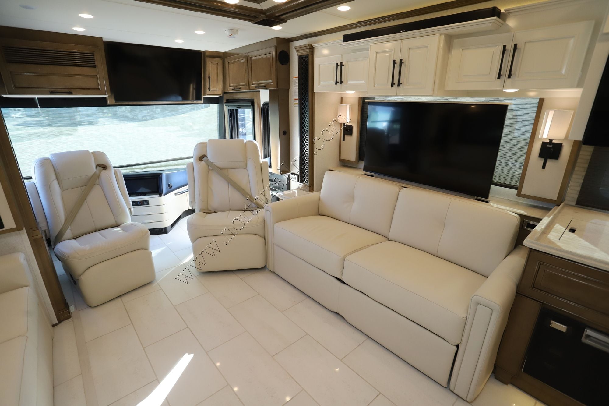 New 2026 Newmar London Aire 4540 Class A  For Sale