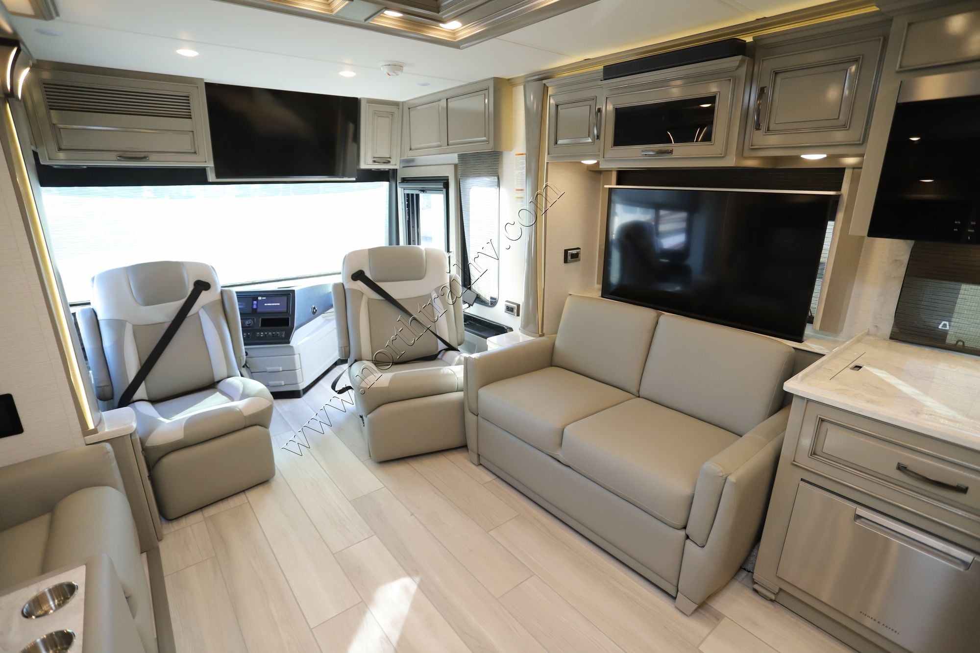 New 2026 Newmar Dutch Star 3836 Class A  For Sale