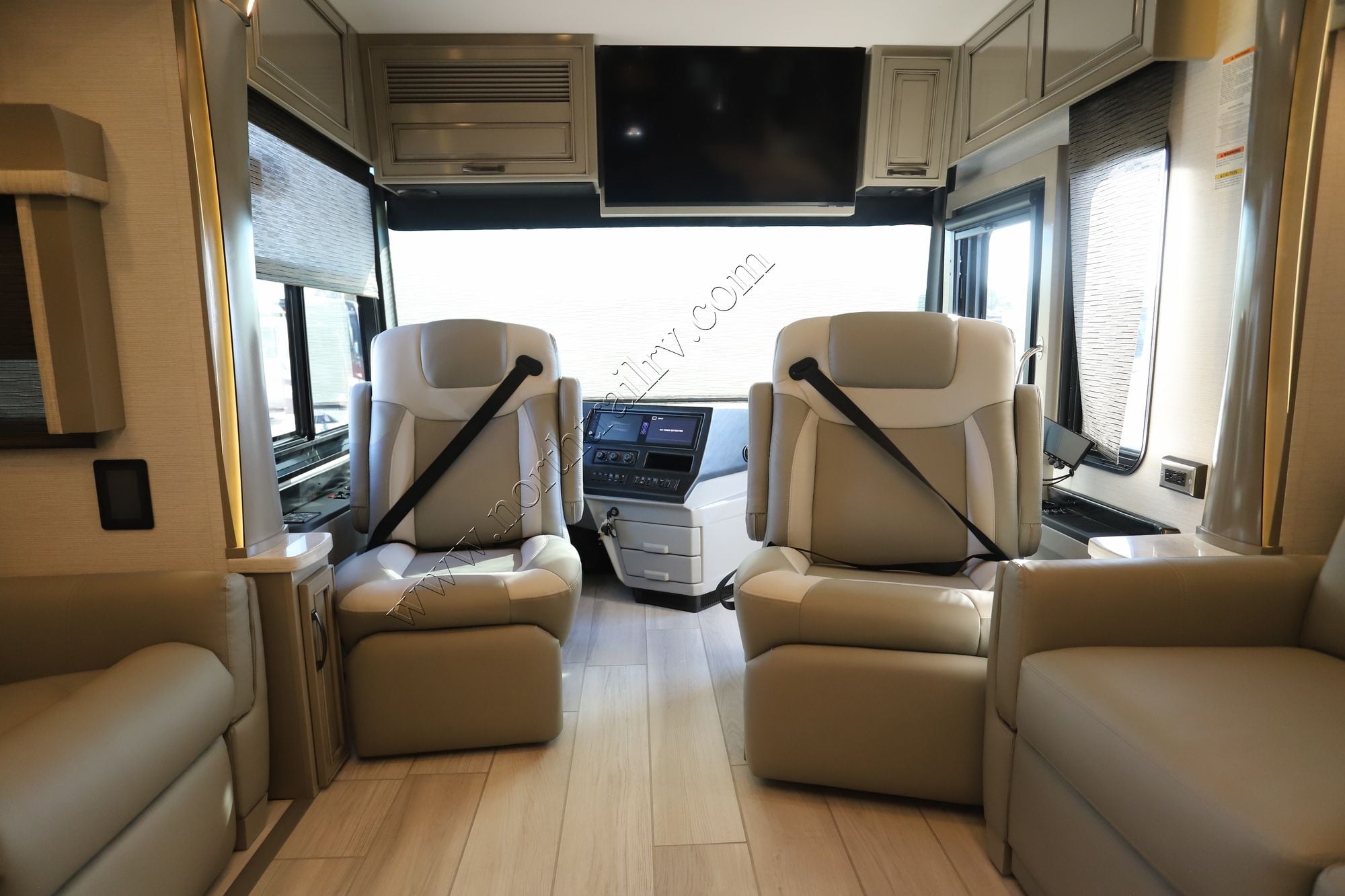 New 2026 Newmar Dutch Star 3836 Class A  For Sale