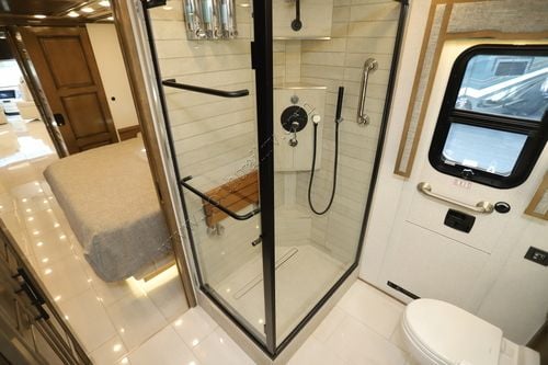 2026 Newmar London Aire 4540 Class A