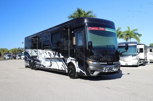 2026 Newmar London Aire 4540 Class A