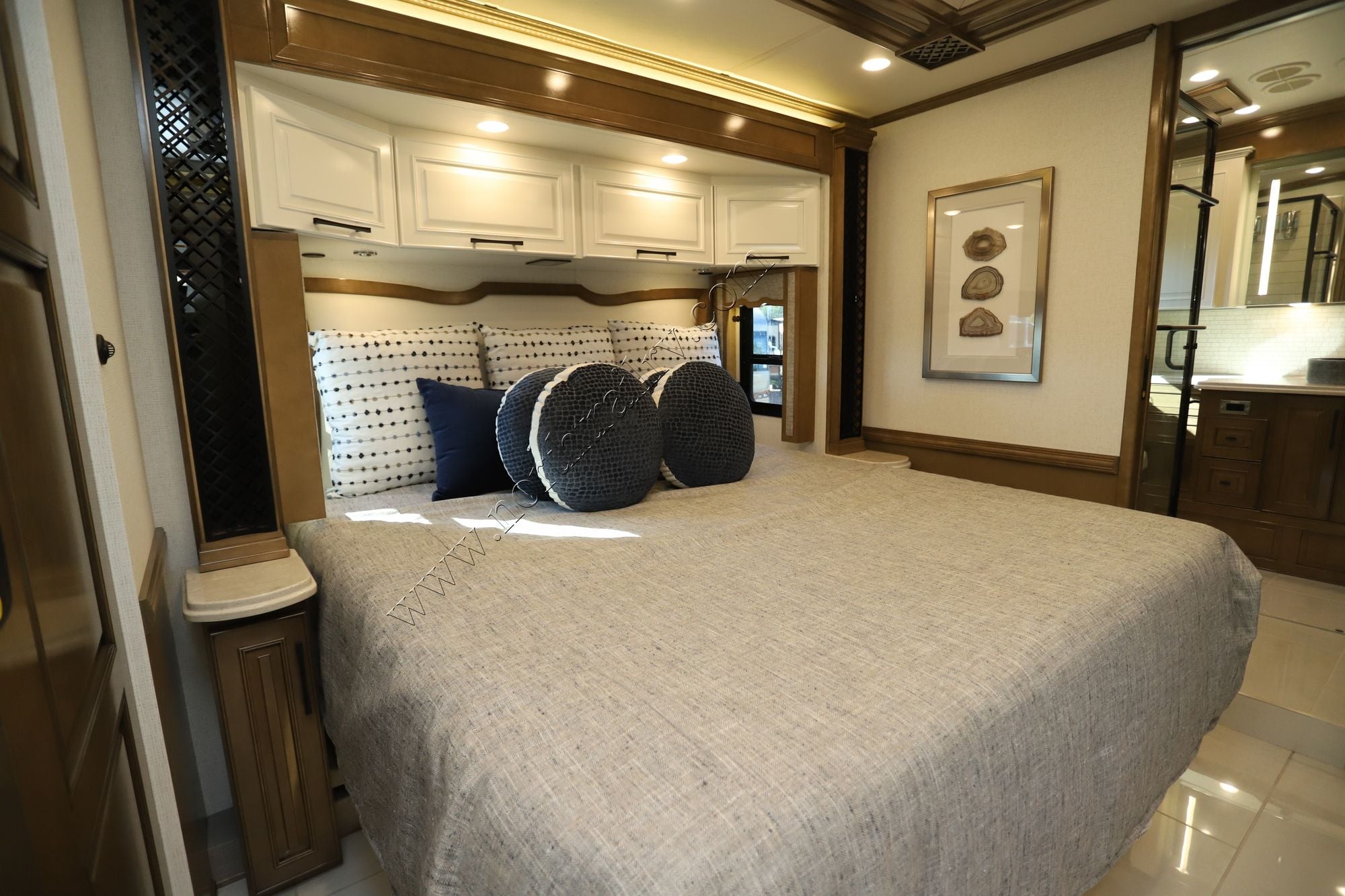 New 2026 Newmar London Aire 4540 Class A  For Sale