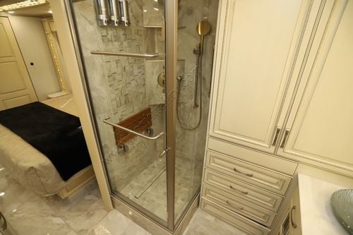 2024 Newmar Essex 4595 Class A