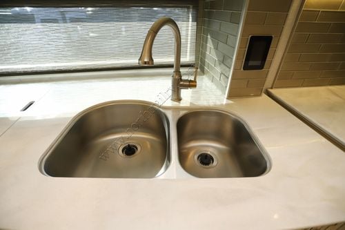 2024 Newmar Essex 4595 Class A