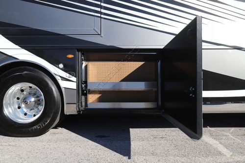 2024 Newmar Essex 4595 Class A