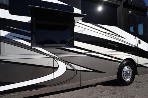 2024 Newmar Essex 4595 Class A