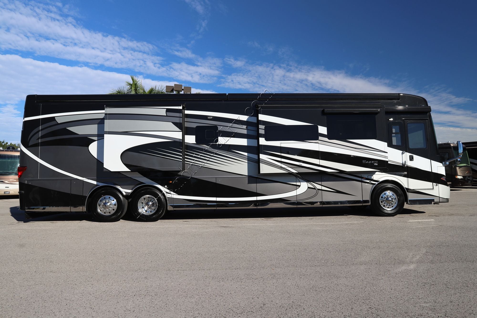 Used 2024 Newmar Essex 4595 Class A  For Sale